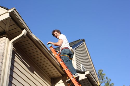 Robert on the roof 012